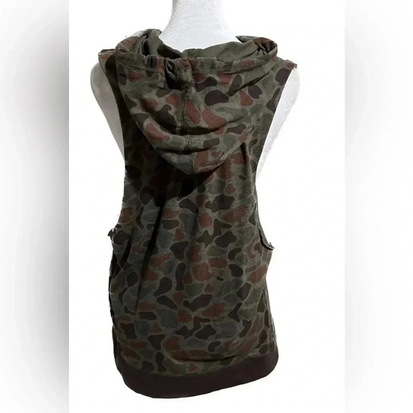 Carbon camo hooded sleeveless top small - Picture 3 of 12